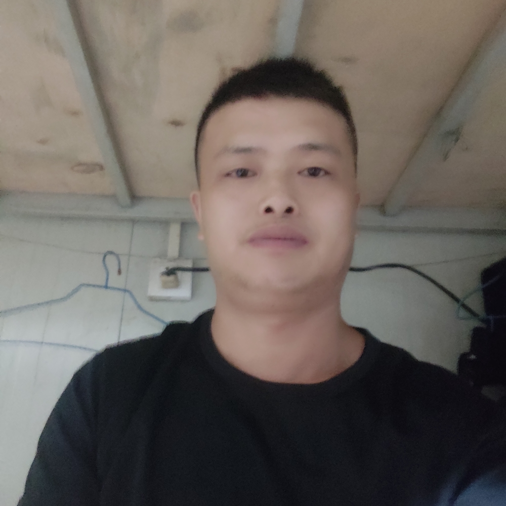 工地小哥哥的照片
