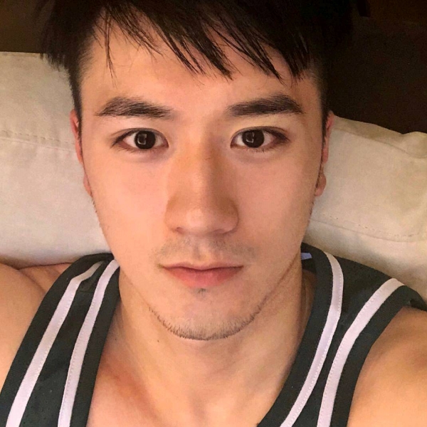 官人小生的照片