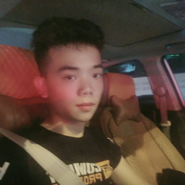 乐观小蘑菇的照片