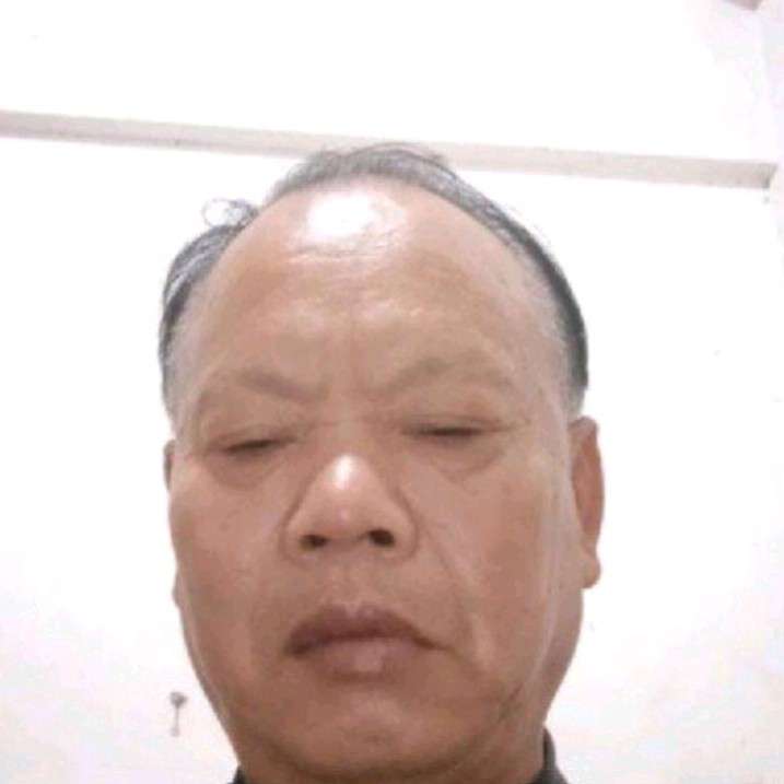忐忑de亚伦的照片