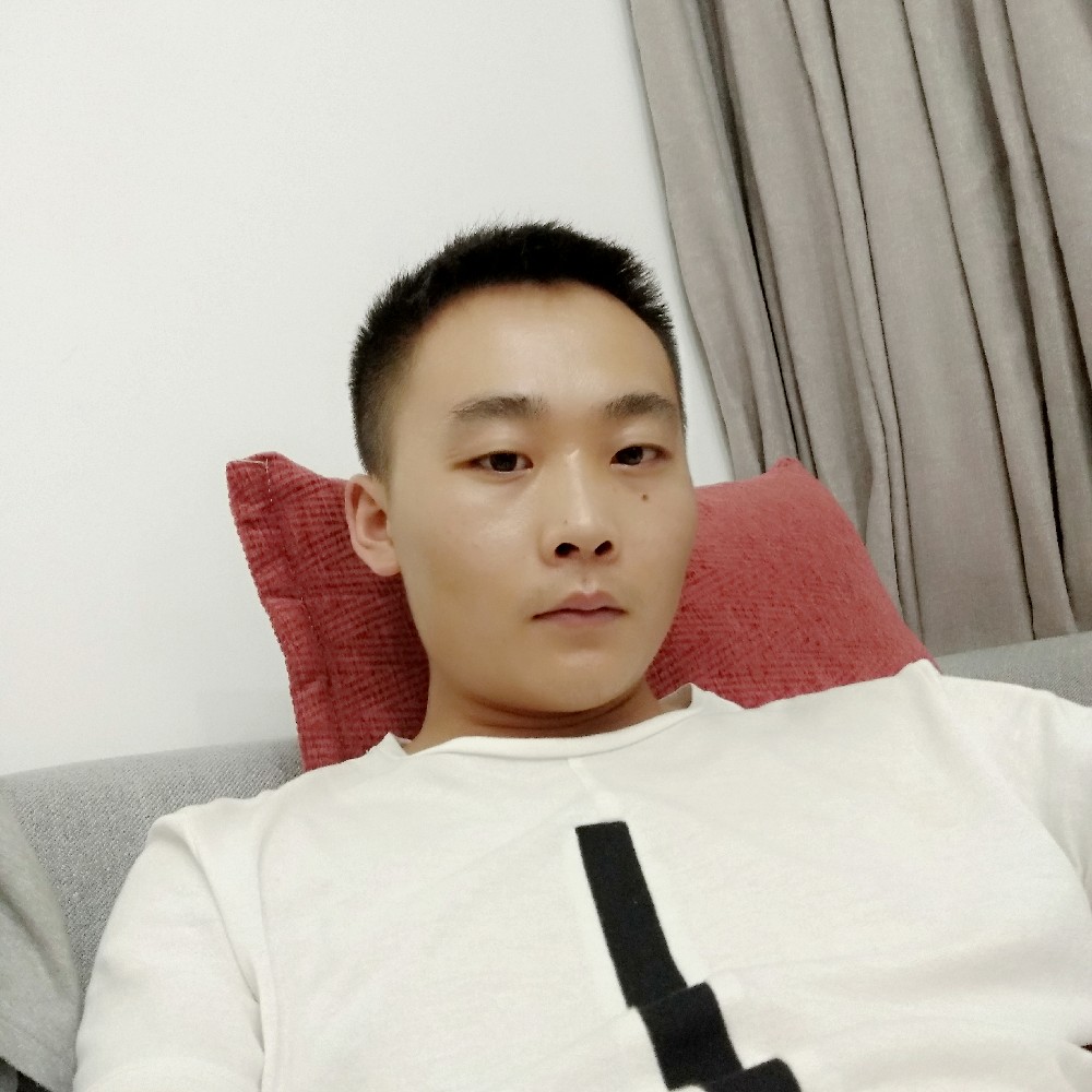 胸罩撕烂的照片