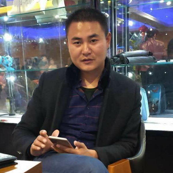 贪玩尊云的照片