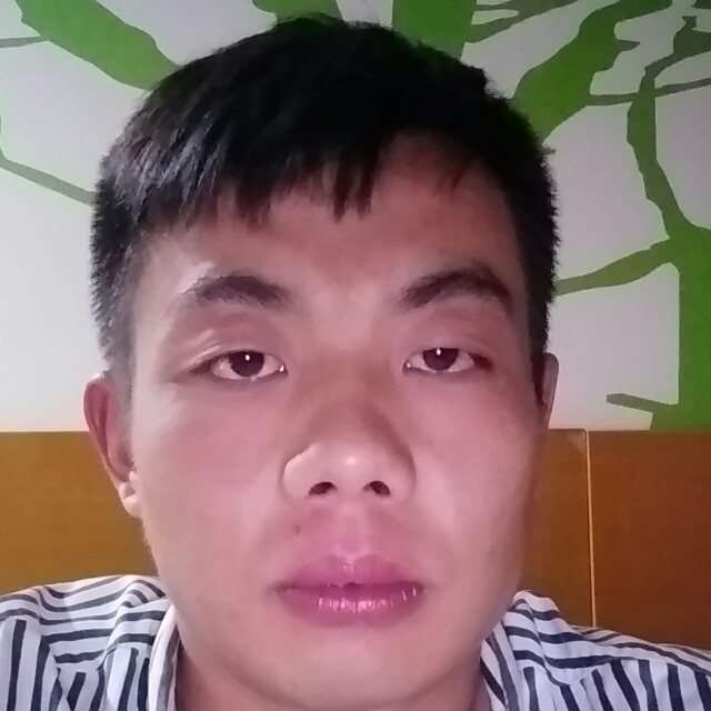 #哦利润的照片
