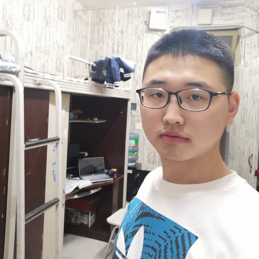 biu嘘的照片