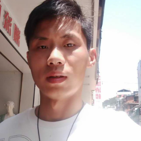陈俊灯的照片