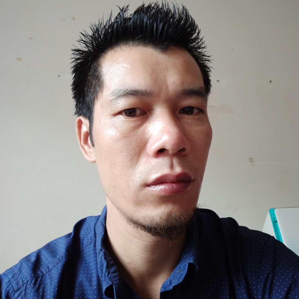 勤恳相许香烟的照片