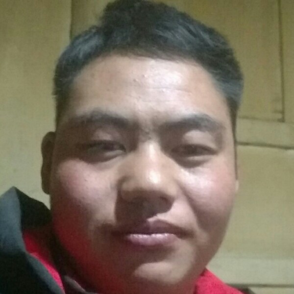 单身酒窝心疼的照片