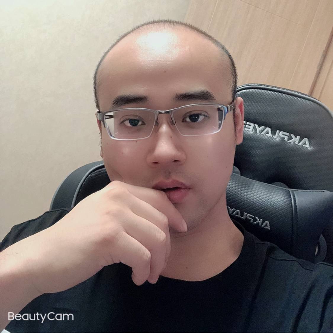 幸福深拥轩辕的照片
