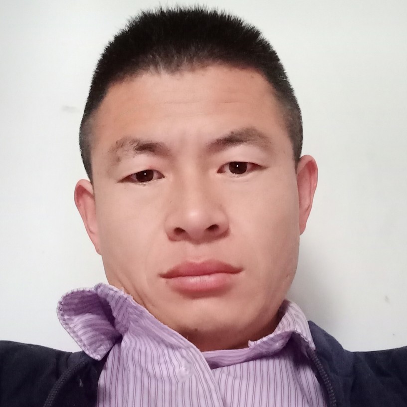 冷艳汽车的照片