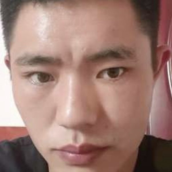 小蚂蚁还鲤鱼的照片