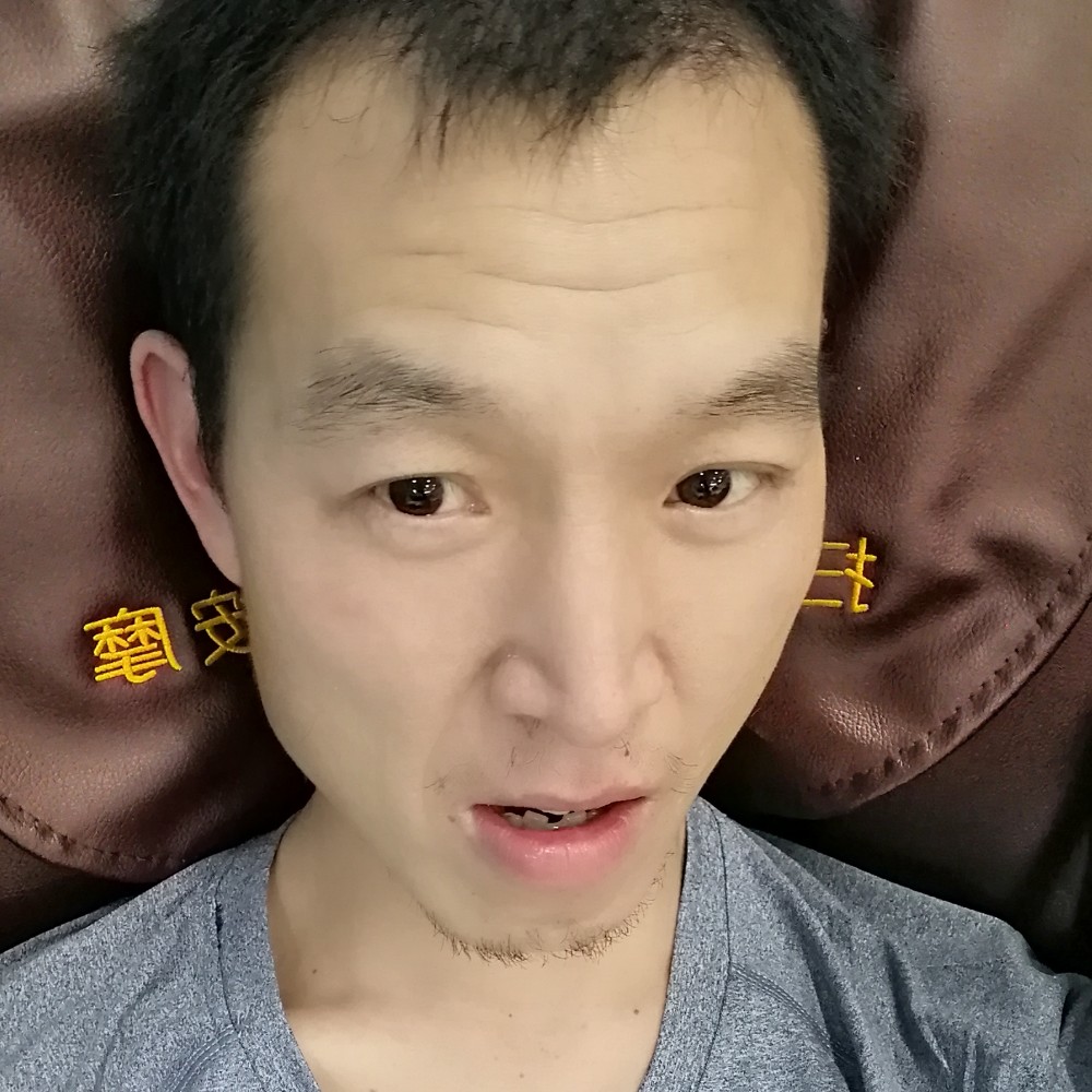 干净那糖豆的照片