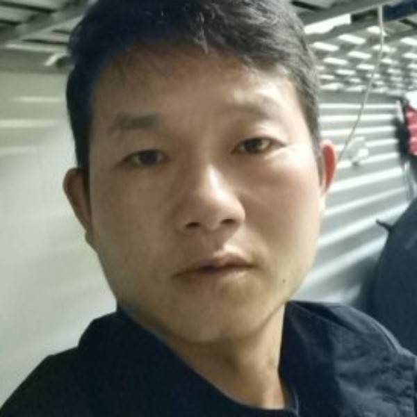 帆布鞋失眠的照片