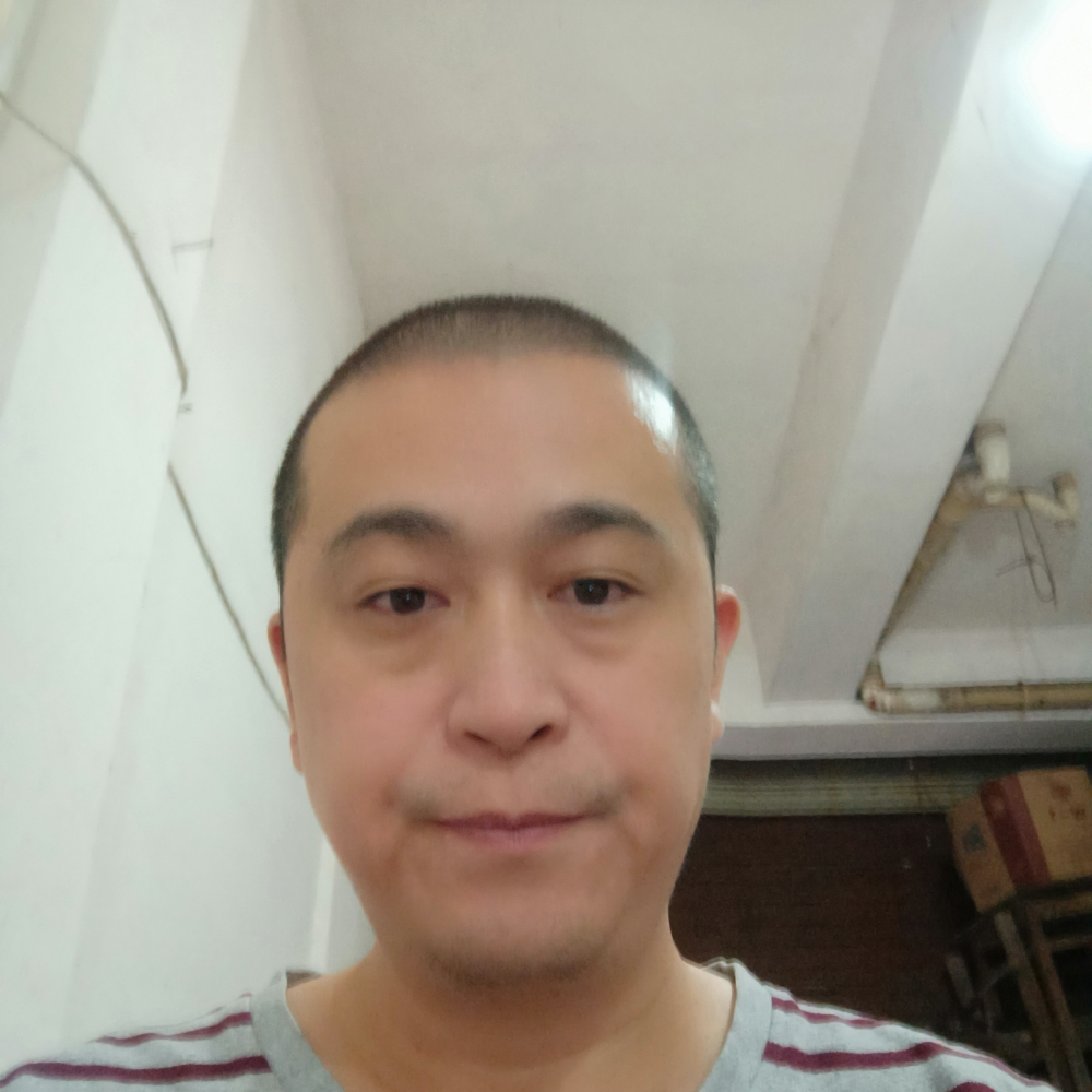 肖志国的照片