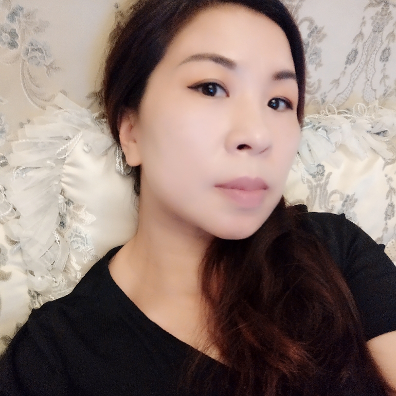 张小巧的照片