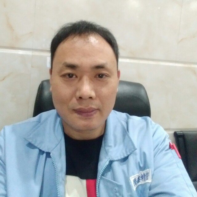 段宇飞的照片