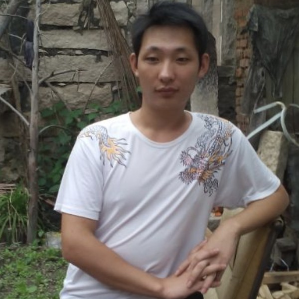 半夏那平淡的照片