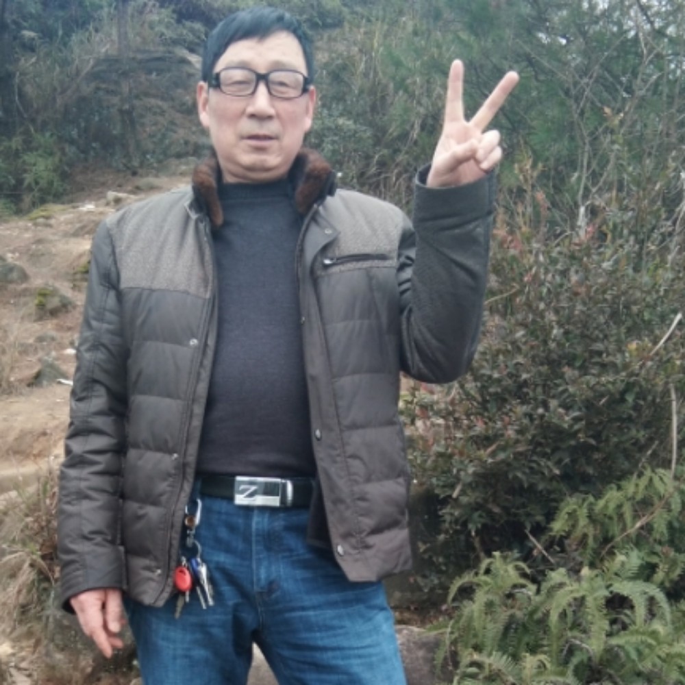 谭方才的照片
