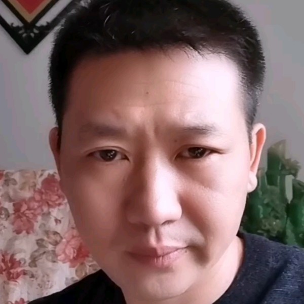 一点也不帅的照片