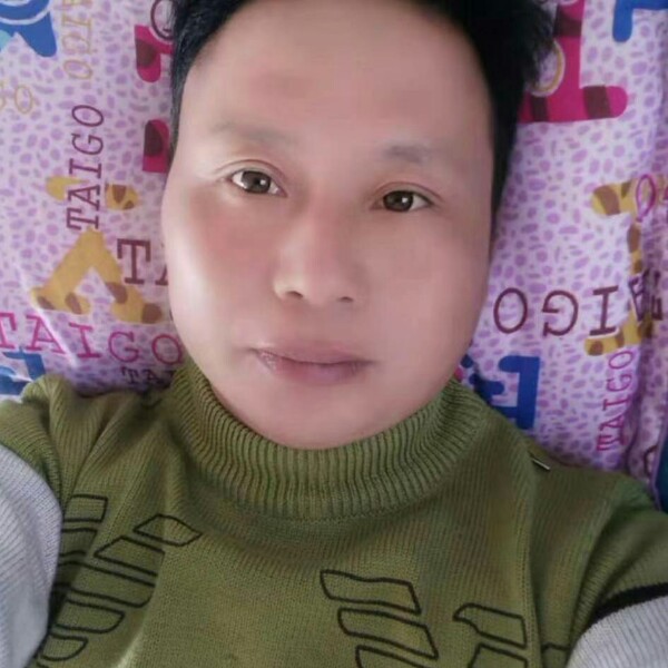 来夜夜的照片