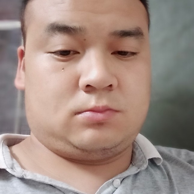 月饼浅吻曾经的照片