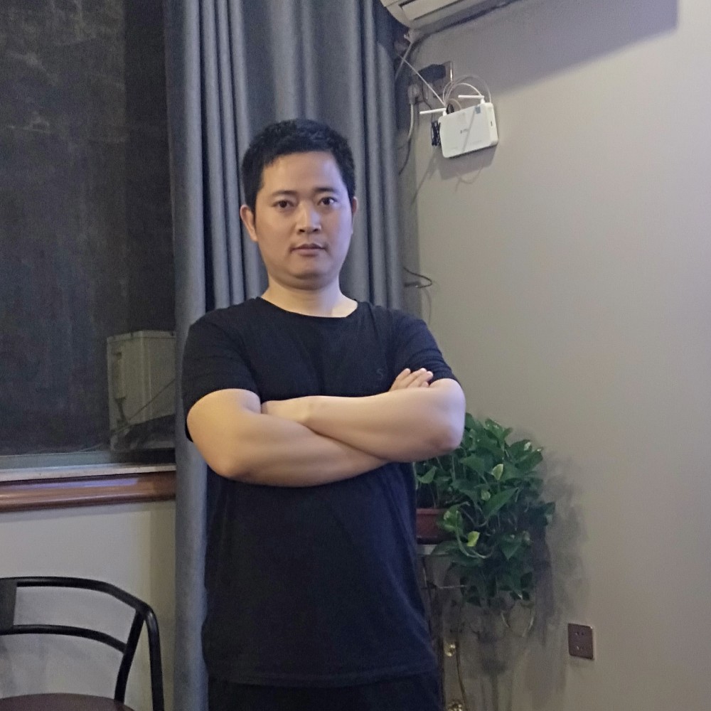 万建兵的照片