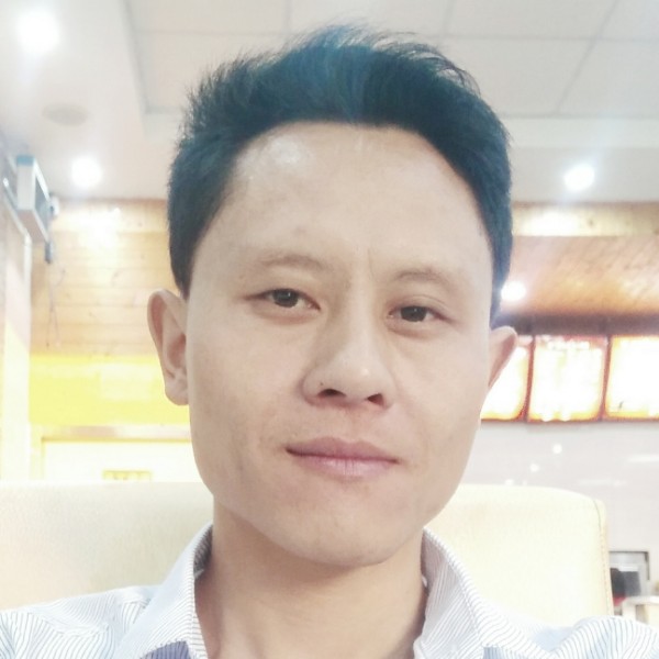 绿草害怕的照片