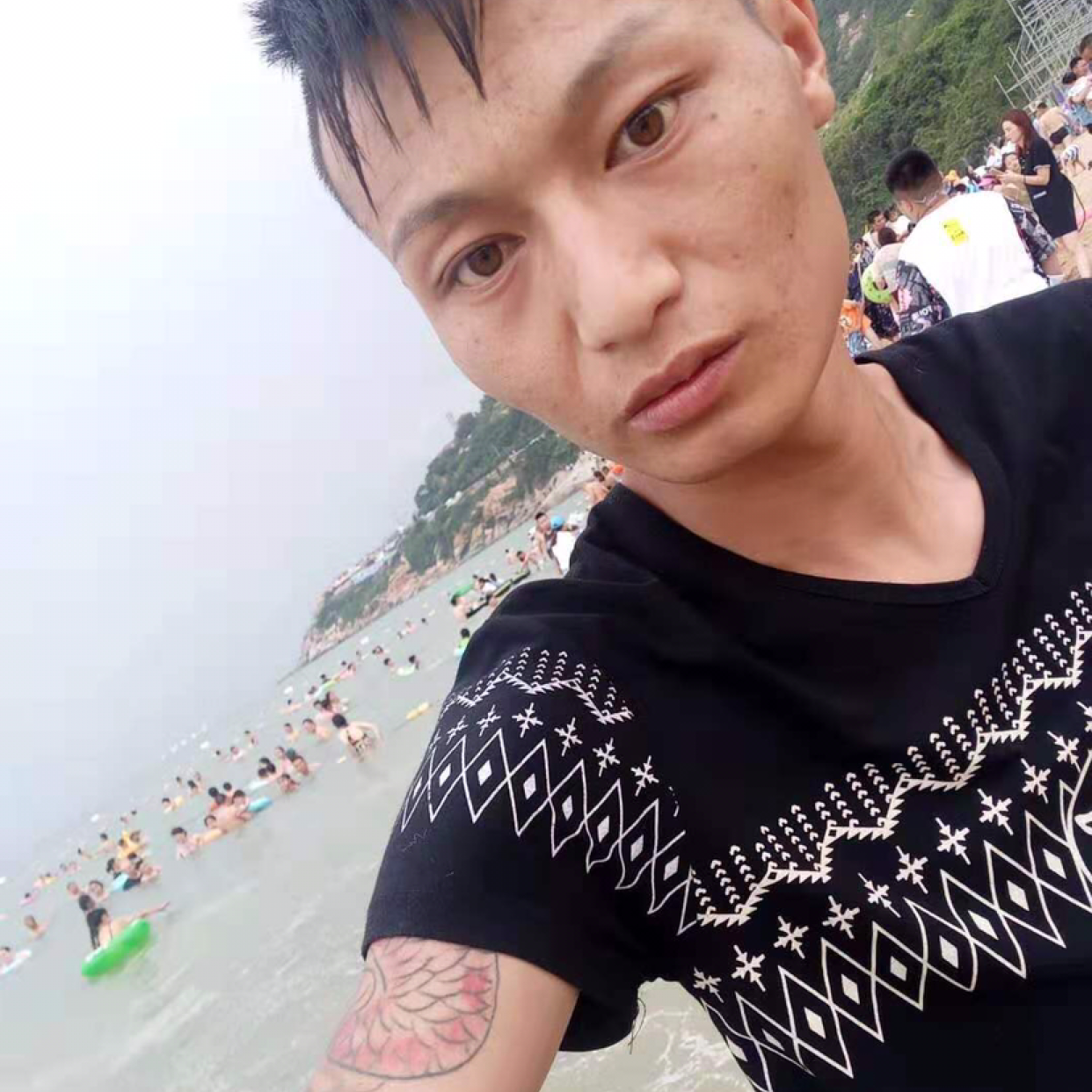 迅速爱蜜粉的照片