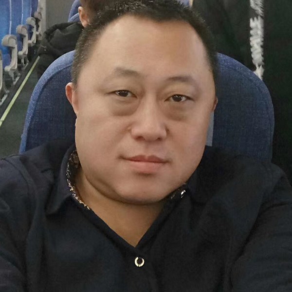 柜子回眸多情的照片
