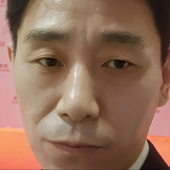 陌颜那疯狂的照片