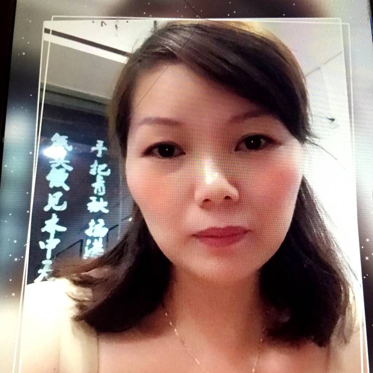 温婉泪了暖光的照片