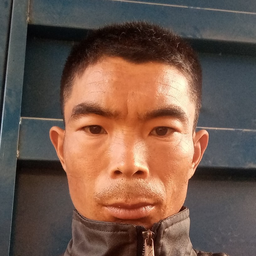 墙角里的爱的照片