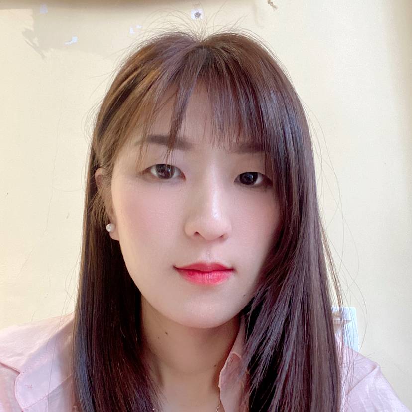 淡妆美的照片