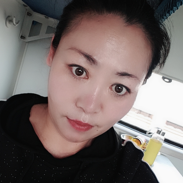 曾经未来的我笑笑的照片