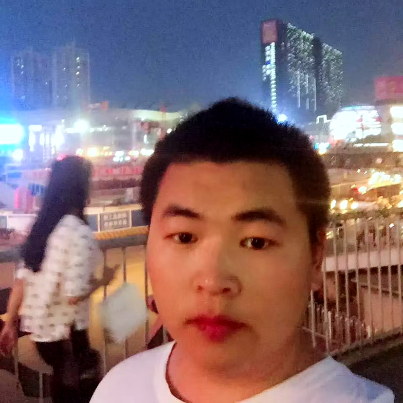 老实吃醋小蚂蚁的照片