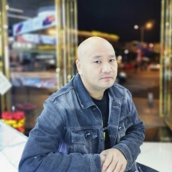 沉静爱大侠的照片