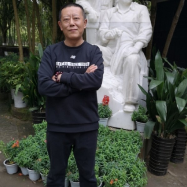 东恩的照片