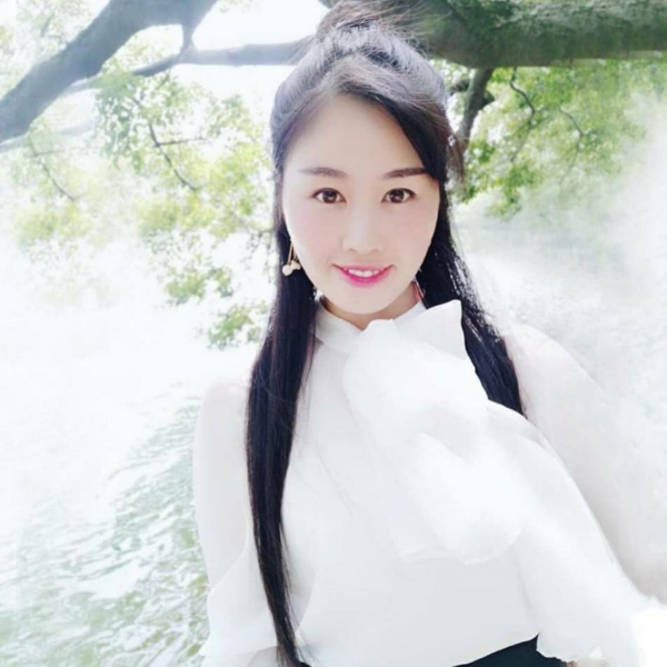 独寂愿海燕的照片
