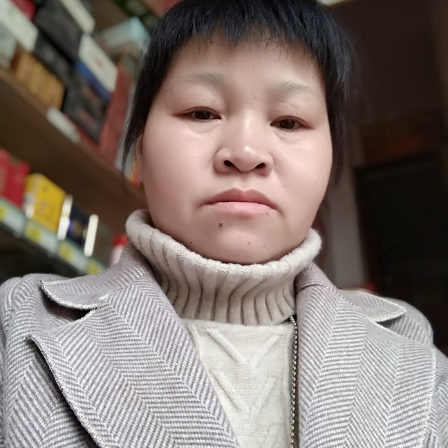 本人姓杨的照片