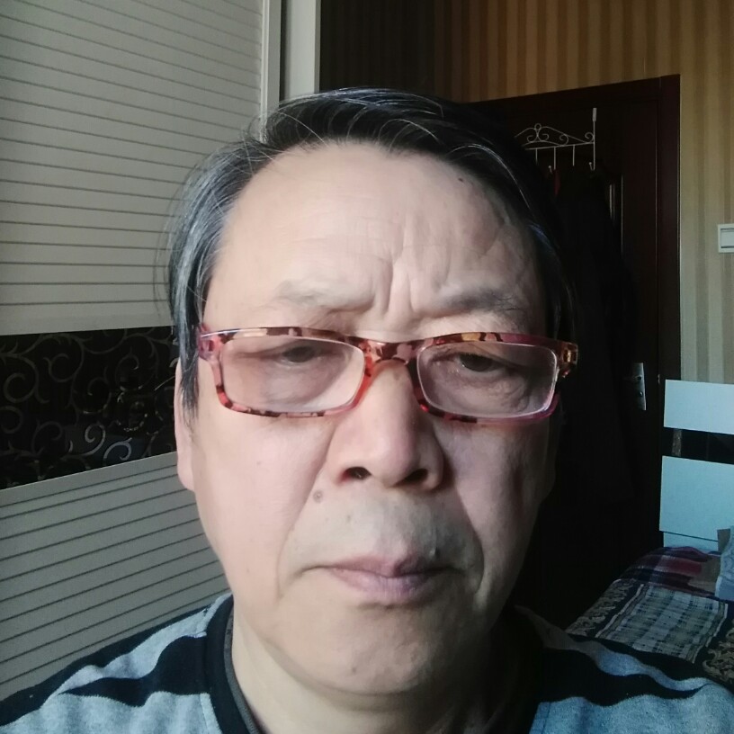磬音爱恋欣慰的照片