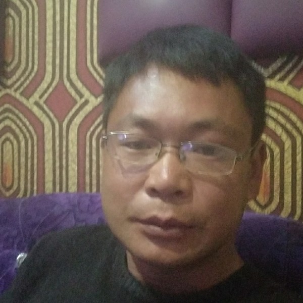 时空等待勤劳的照片