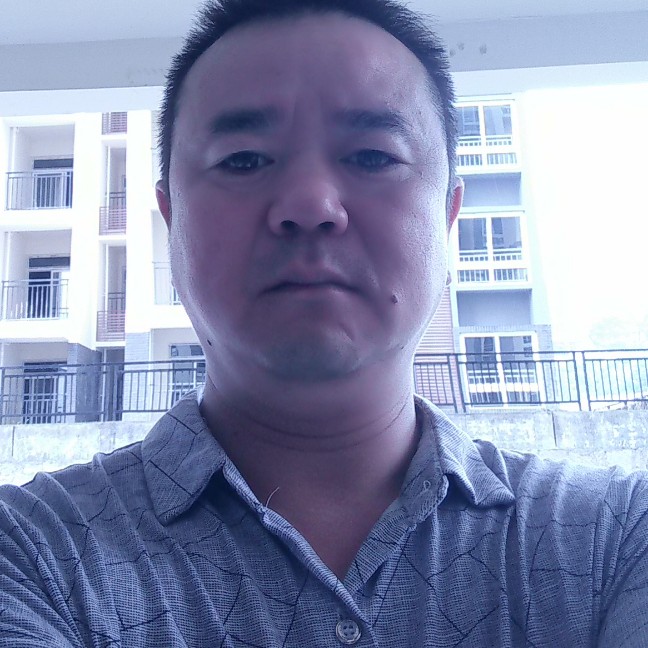 大叔在流浪的照片