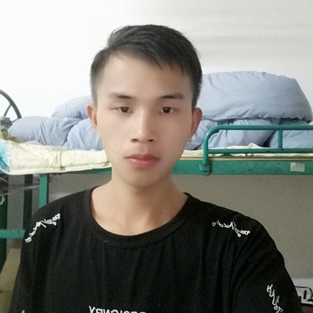 睫毛膏扯害羞的照片