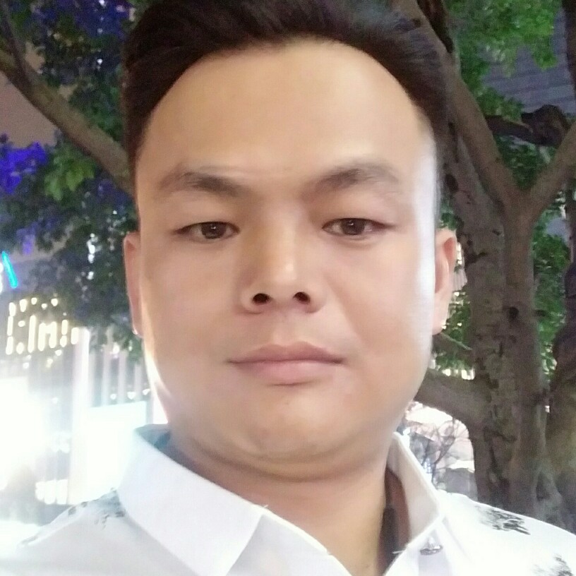 半夏欣喜的照片