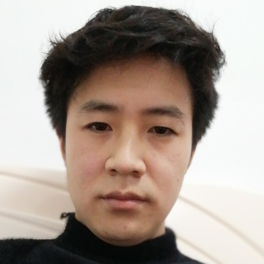 浅陌凝眸专一的照片