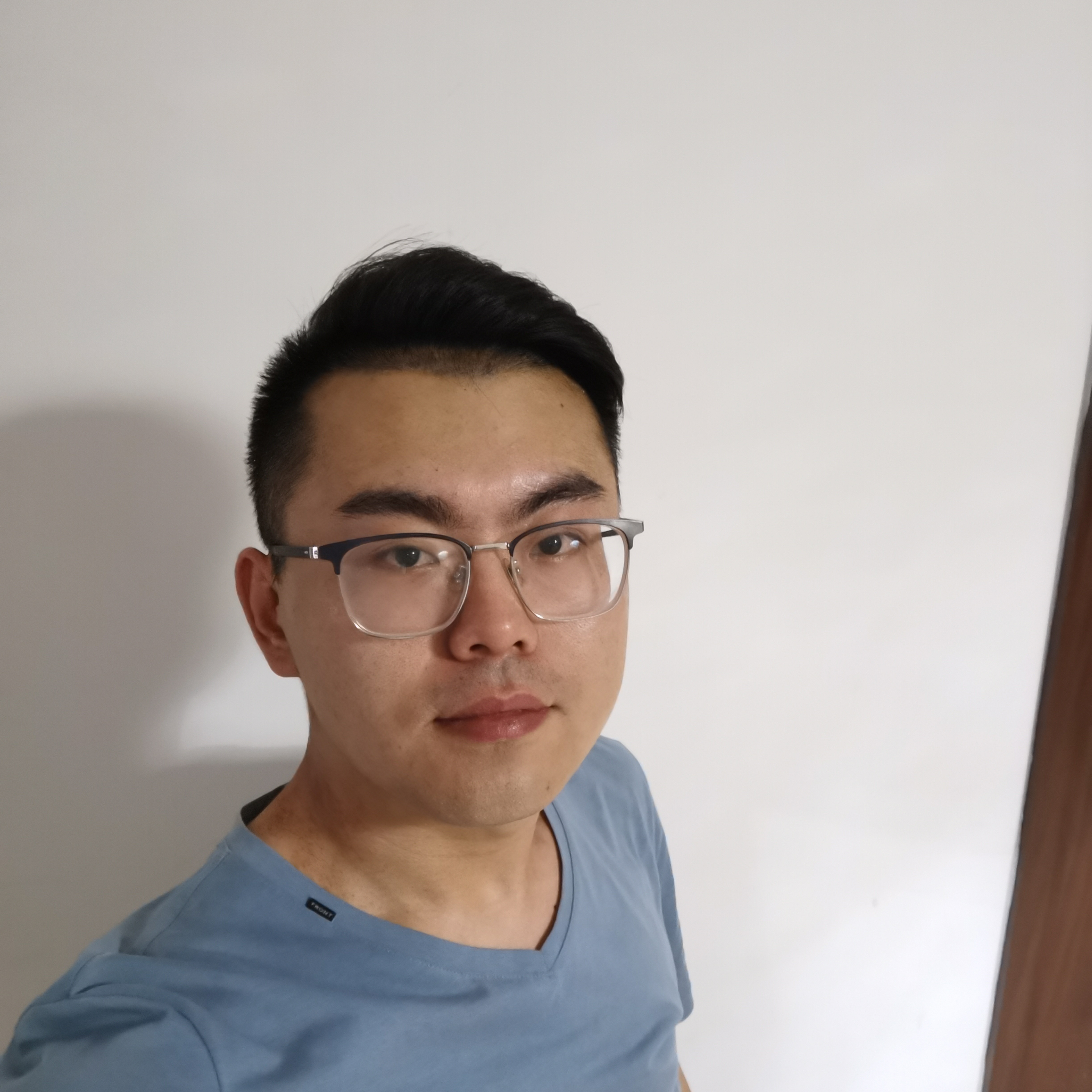 钢钢2333的照片