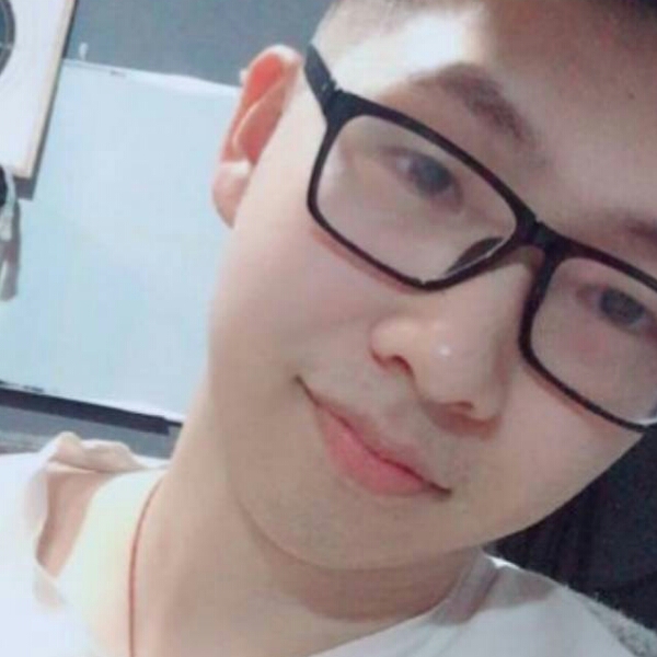 许键的照片