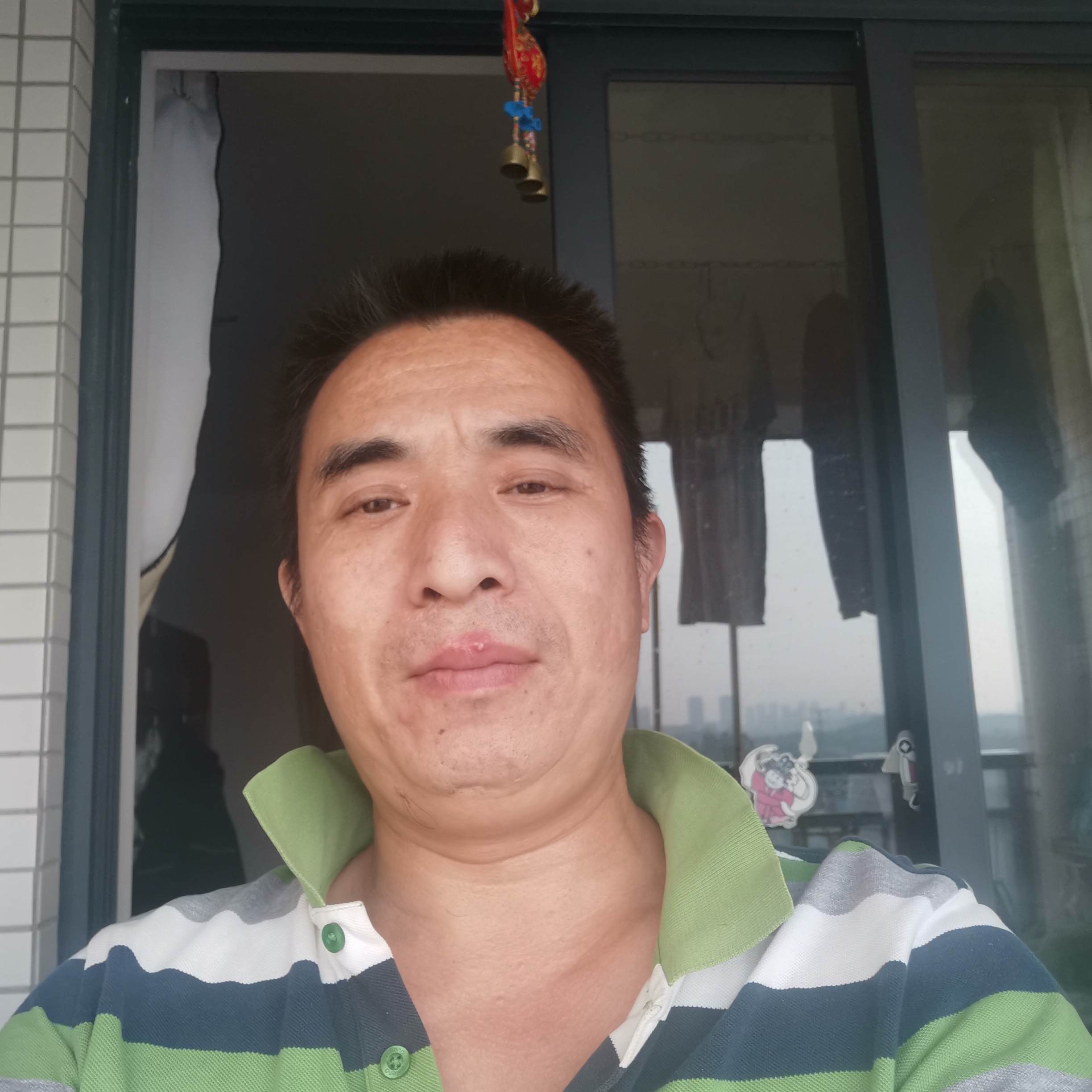 志的照片
