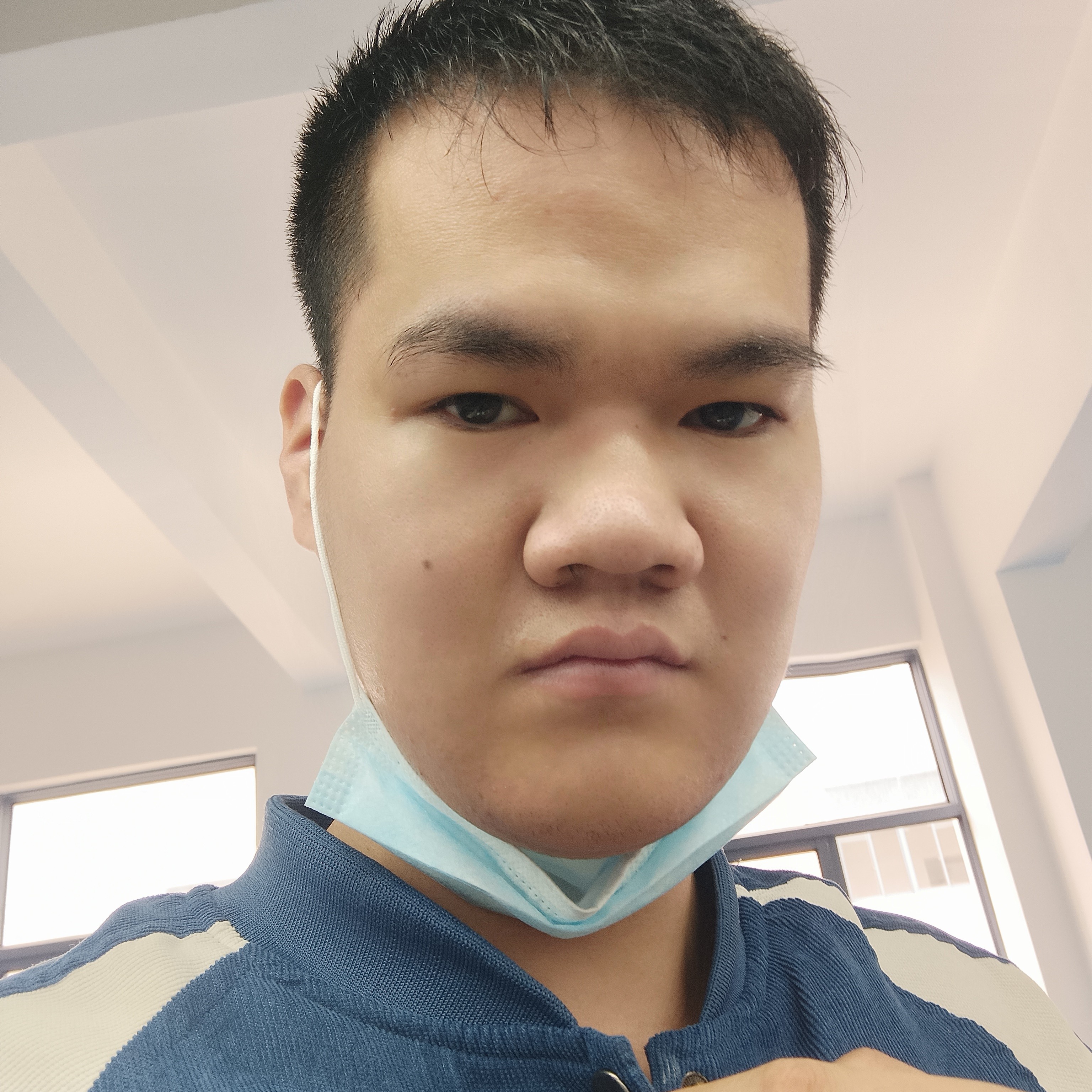 懵懂保卫楼房的照片