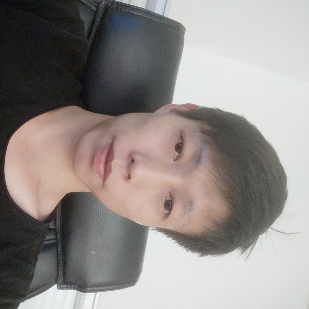 Chenyihu的照片