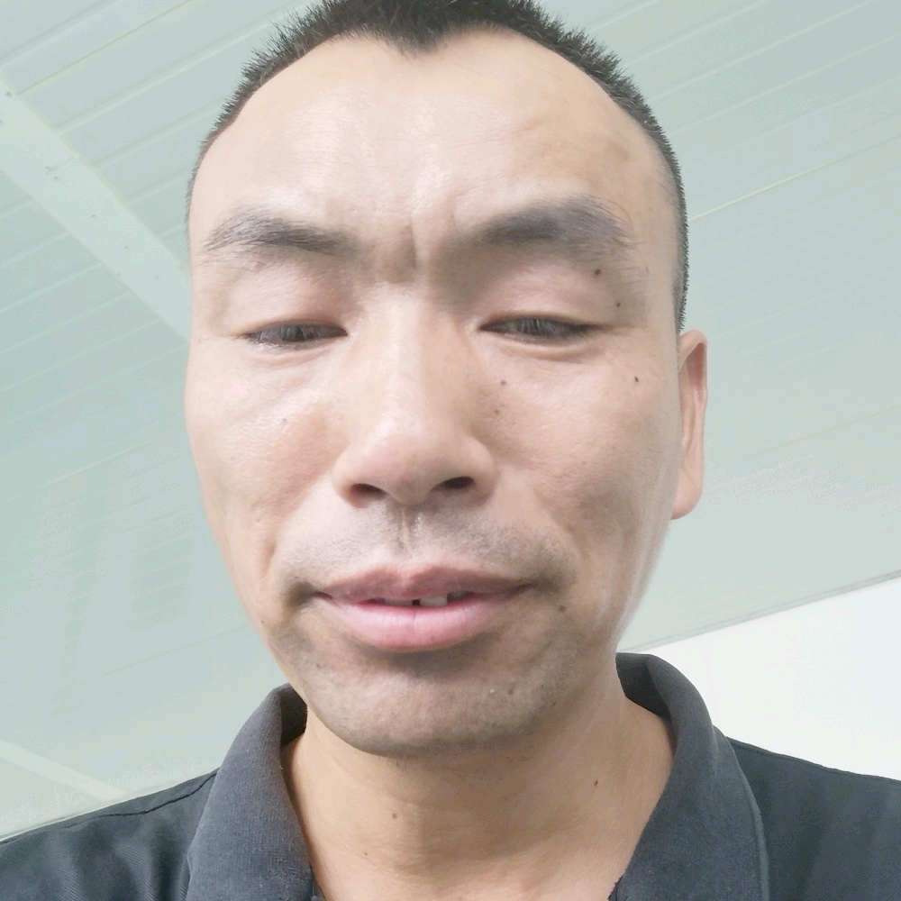 钟红桥的照片